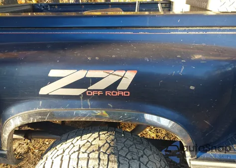 1996 Chevrolet Gmt-400 K1500 from USA, damaged, VIN 2GCEK19R2T1164298